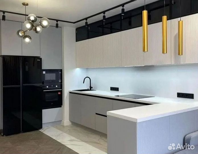 Кухня под потолок встраиваемая