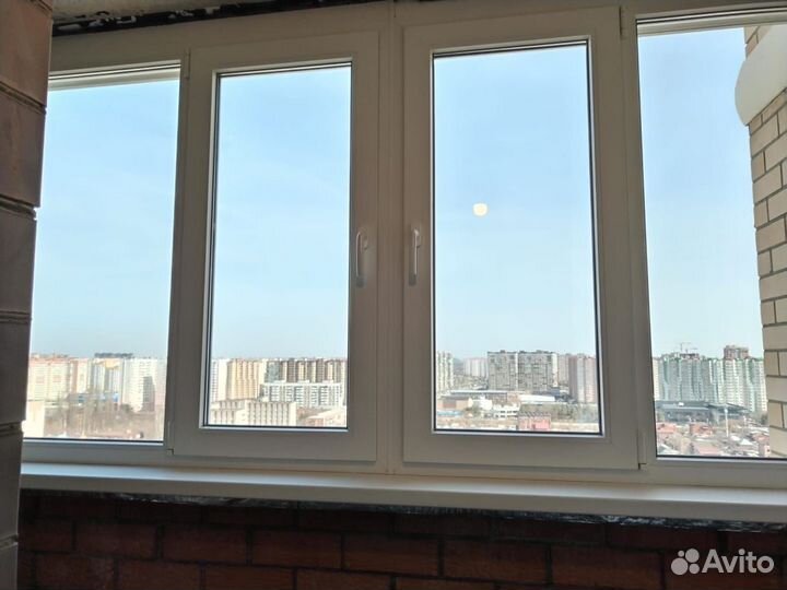 Окно пластиковое бу на лоджию