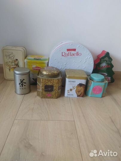 Жестяные баночки