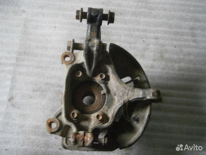 Кулак поворотный передний правый mazda 6 (GJ) 2013