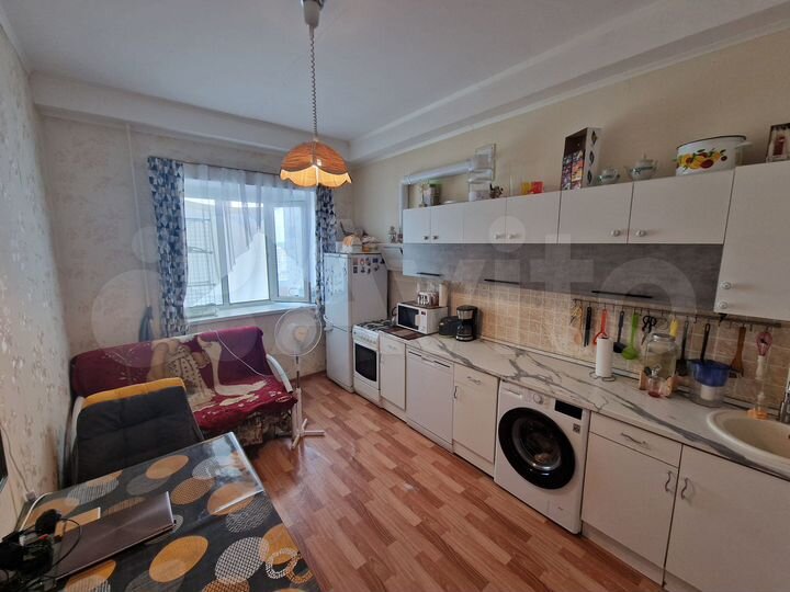 1-к. квартира, 42 м², 10/10 эт.