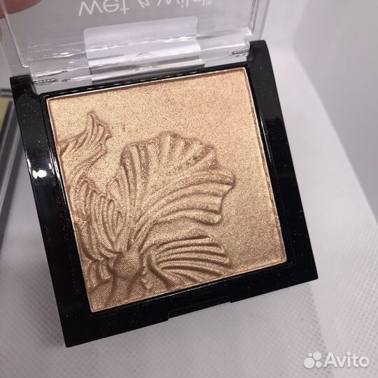 Пудра-хайлайтер румяна Wet n wild, e.l.f elf