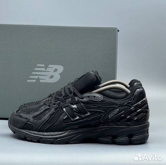 Кроссовки New Balance 1906