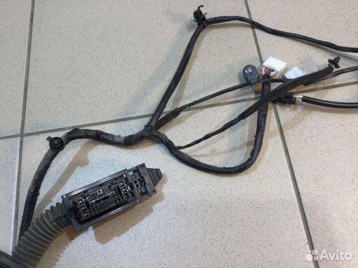 Проводка (коса) двери передняя правая Hyundai