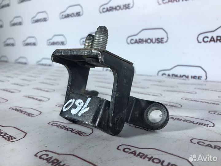 Петля багажника правая Ssangyong Kyron 2.0D D20DT