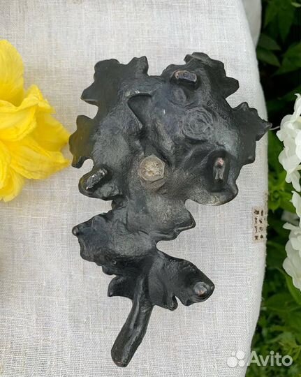 Винтажныи металлическии подсвечник