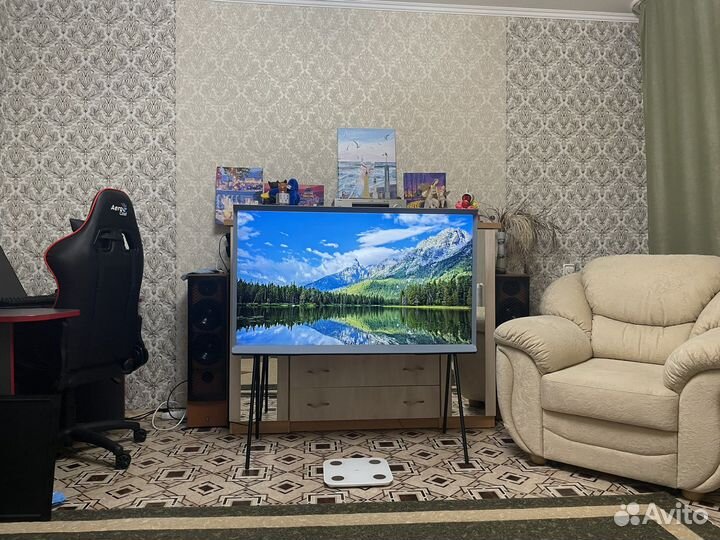 Телевизор LED Samsung The Serif QE55LS01tbuxru