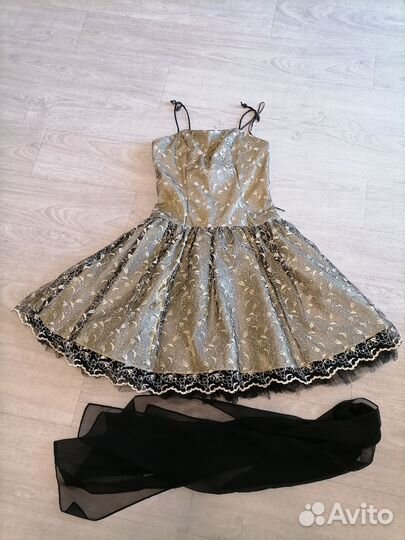 Вечернее/выпускное платье