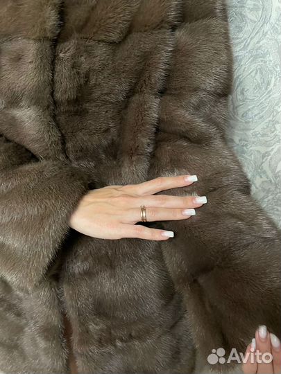 Шуба норковая с капюшоном 44