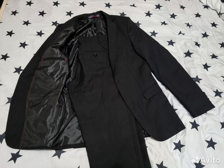 Классический костюм мужской чёрный