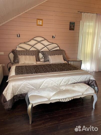 Спальный гарнитур массив Италия фабрика Pregno