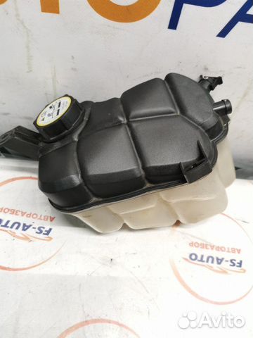 Бачок расширительный Volvo V60 2.0 дизель D5204T