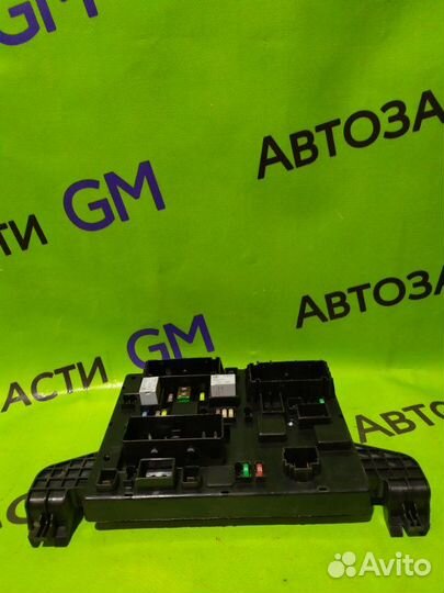 Блок предохранителей Opel Astra J Gtc P10 A14NET