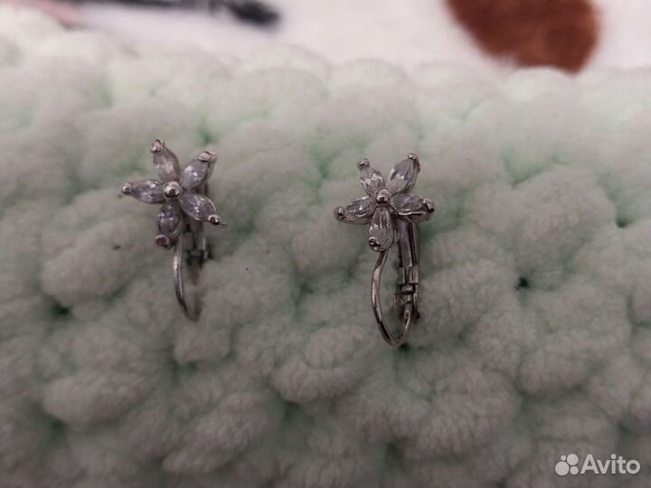 Серьги