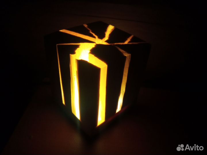 Светильник из эпоксидной смолы