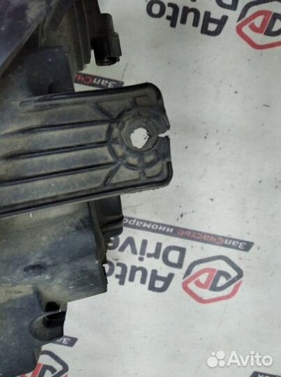 Фара правая Ssangyong Kyron DJ D20D-050 2007