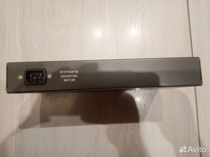 Коммутатор D-Link Des 1016d