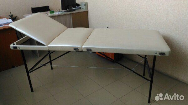 Массажный стол, кушетка трехсекционная