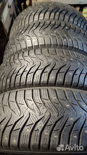 Kumho WinterCraft Ice WI31 215/65 R17