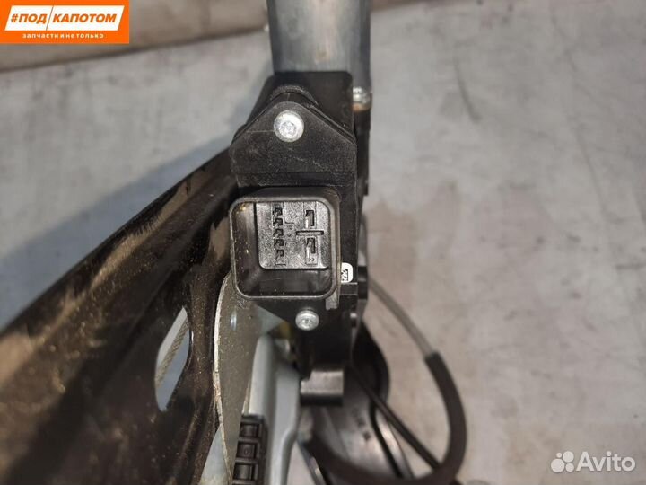 Стеклоподъемник передний правый Opel Astra J