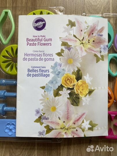 Набор для создания цветов Wilton