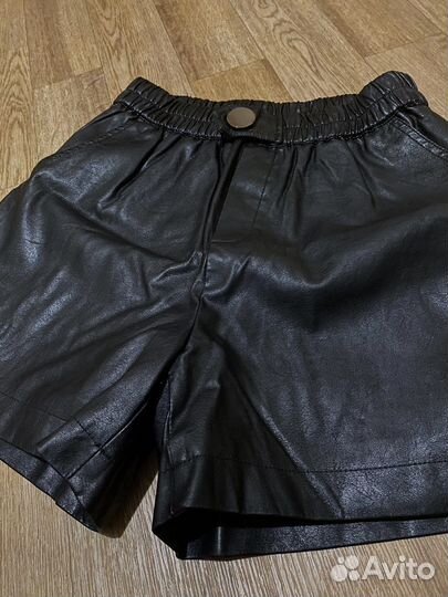 Шорты из экокожи