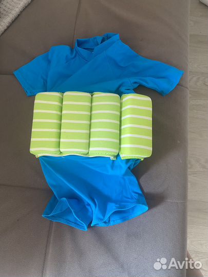 Плавательный костюм 92