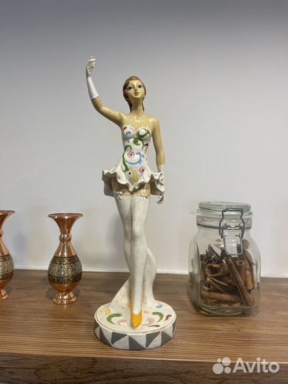 Фигурка гимнастки цирк дю солей