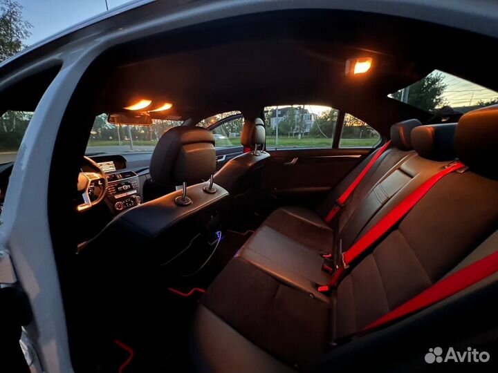 Mercedes-Benz C-класс 1.6 AT, 2012, 190 000 км