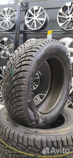 Pirelli Ice Zero 2 205/55 R17
