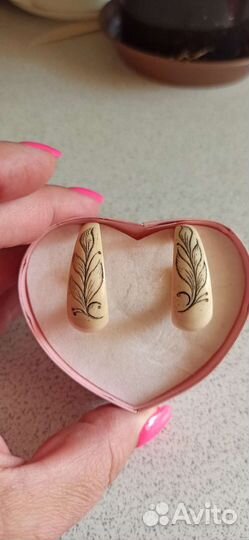 Серьги из бивня мамонта