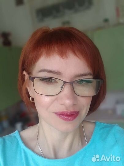 Продавец консультант косметики
