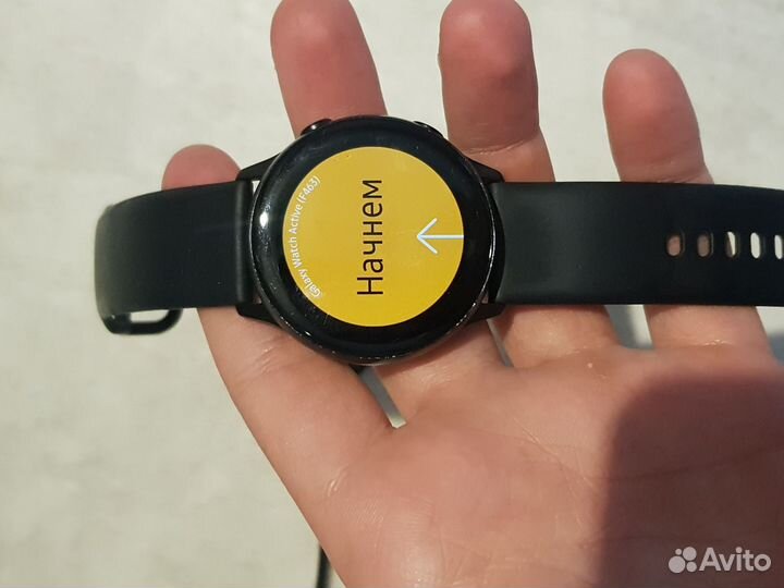 Samsung galaxy watch active 40 мм