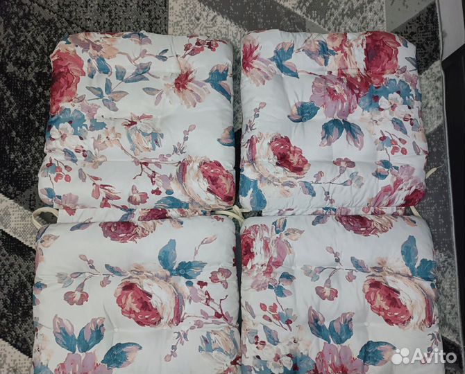 Подушки на стул со спинкой / завязками, новые