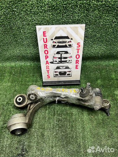 Комплект передних правых рычагов на Audi A6 (C7)