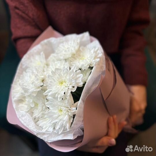 Букет белые кустовые хризантемы