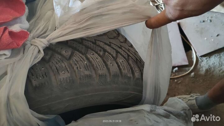 Nokian Tyres Nordman 4 235/55 R17