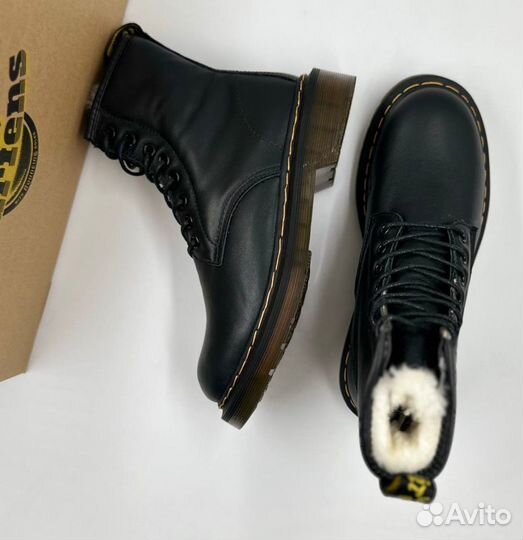 Черные Dr. Martens 1460 для стильного образа