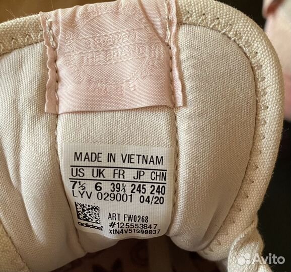 Кроссовки женские adidas 39 размер оригинал