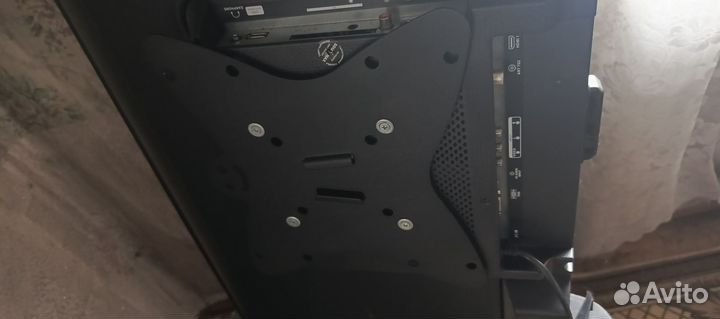 Телевизор 32 дюйма