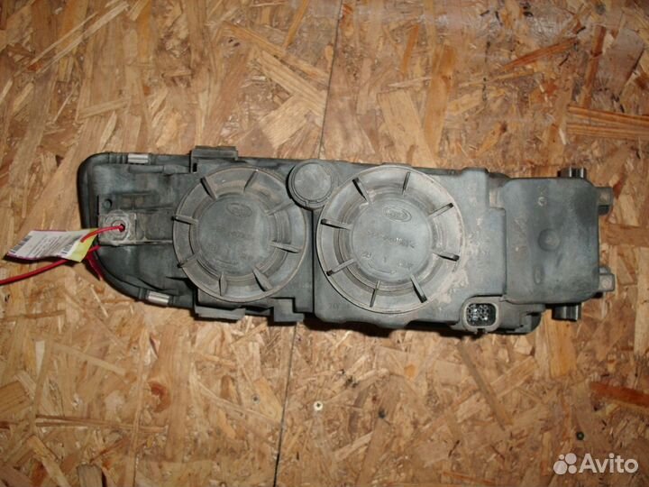 Фара противотуманная MAN 81251016521