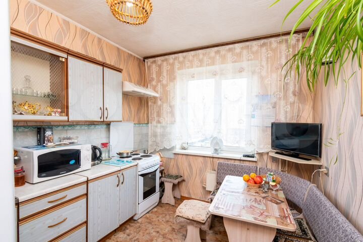 4-к. квартира, 77,2 м², 4/10 эт.