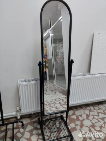 Вешалка напольная