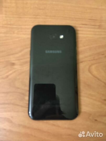 Смартфон Samsung Galaxy A7 2017