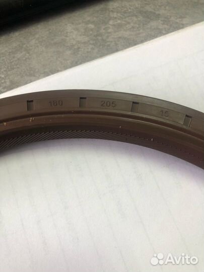 Сальник вала коленчатого задний 180*205*15 VL FH12