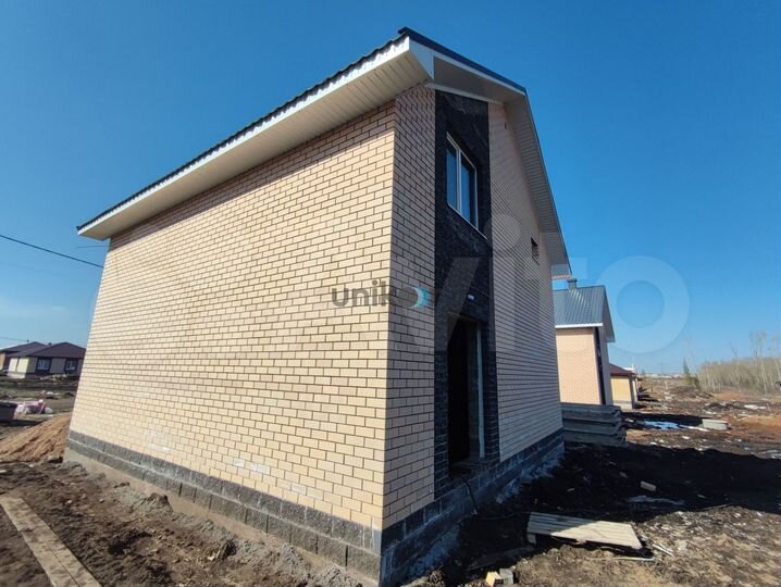 Дом 130 м² на участке 6 сот.