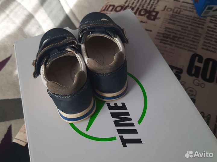 Сандали, сабо, типа Crocs для мальчика кроссовки