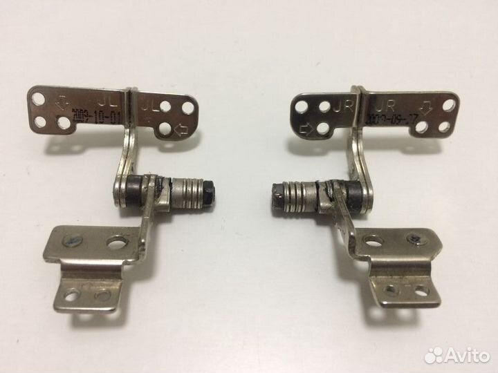 Петли матрицы ноутбука Samsung R520