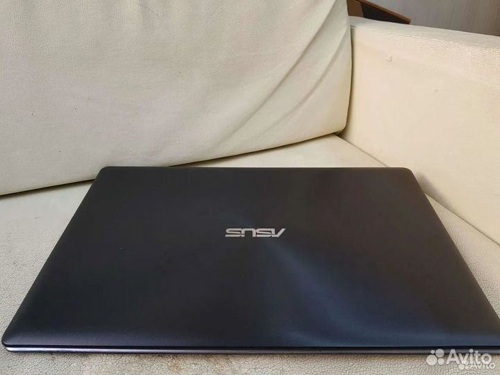 Ноутбук Asus i3/6GB