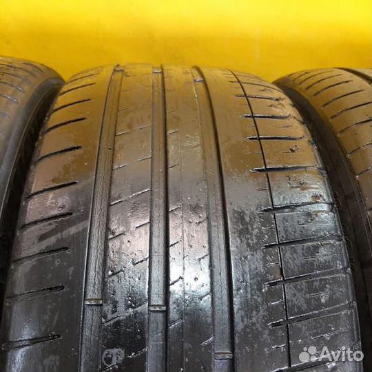 Michelin Pilot Sport 3 245/45 R18